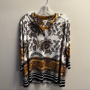 3/4 sleeves white and caramel blouse